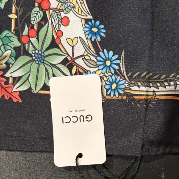 Gucci Black Silk Scarf with Floral Accents - Picture 2 of 3